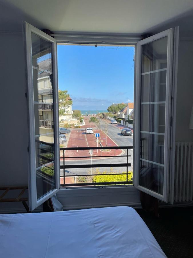Chez-Marion Ξενοδοχείο Merville-Franceville-Plage Εξωτερικό φωτογραφία
